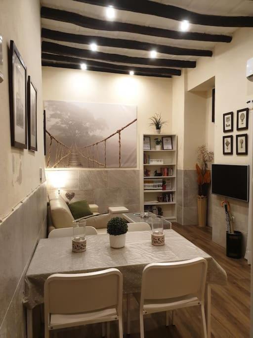 Apartament Imperial Center Seville New Management Since April Экстерьер фото